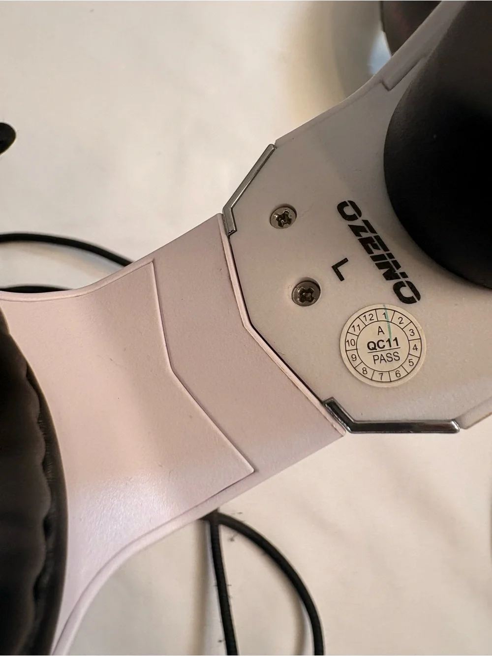 The Unbranded Brand ozeino zw1