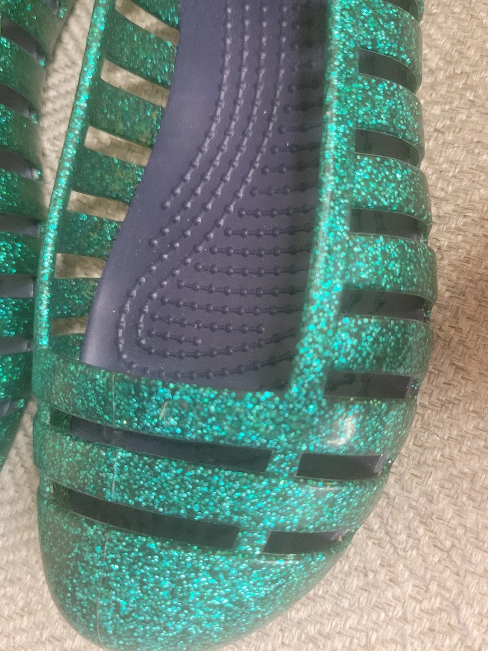 CROCS sparkling green