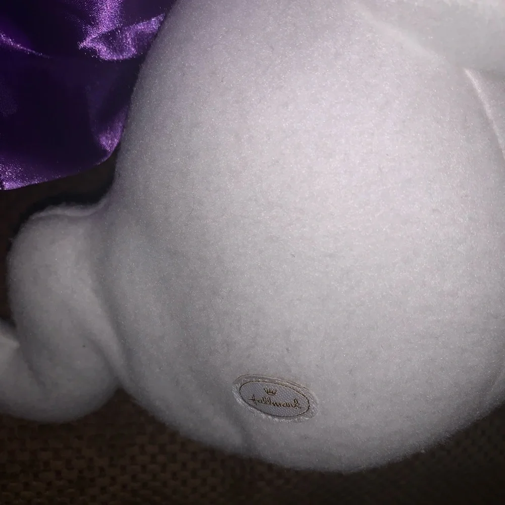 Hallmark nwt ghostula
