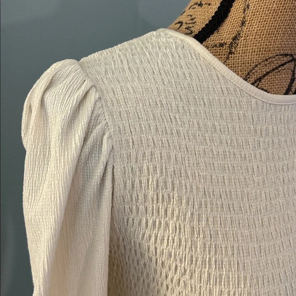 Anthropologie smocked puff