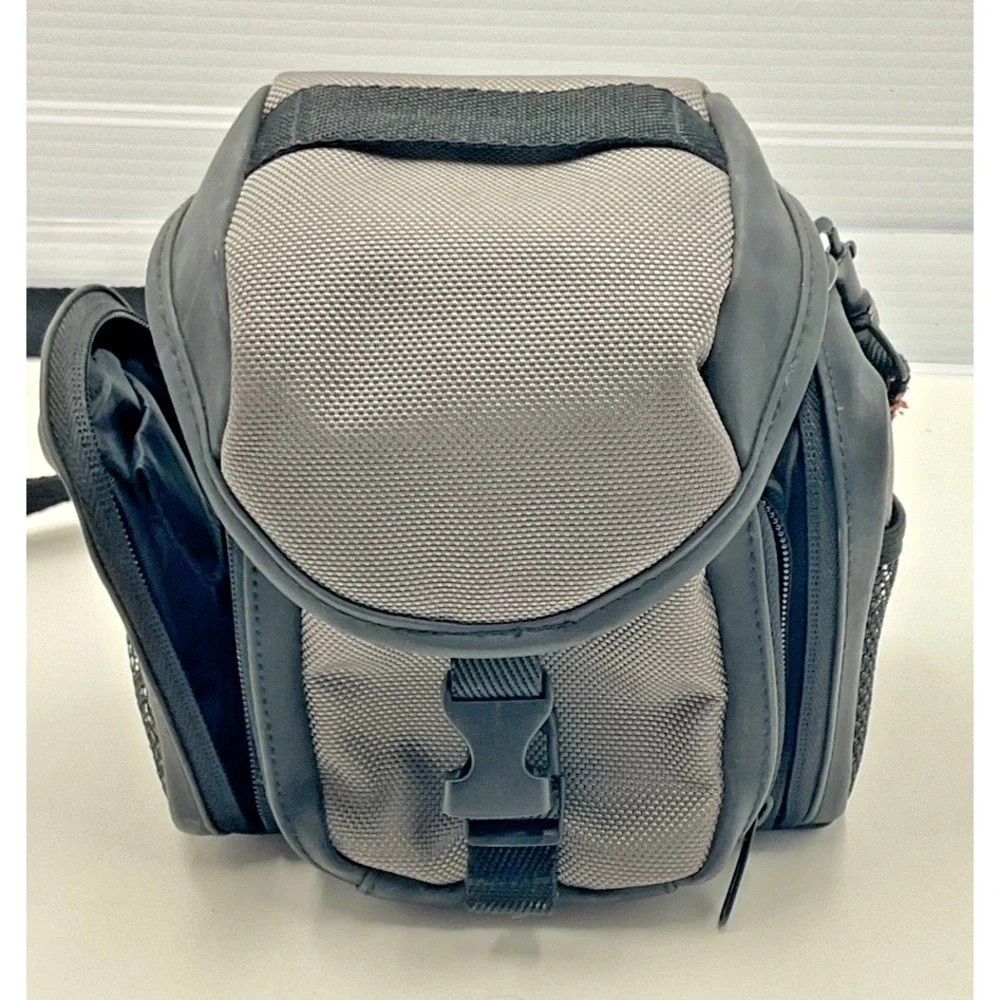 Compact Black Camera Bag for Small Point‎ and Shoot