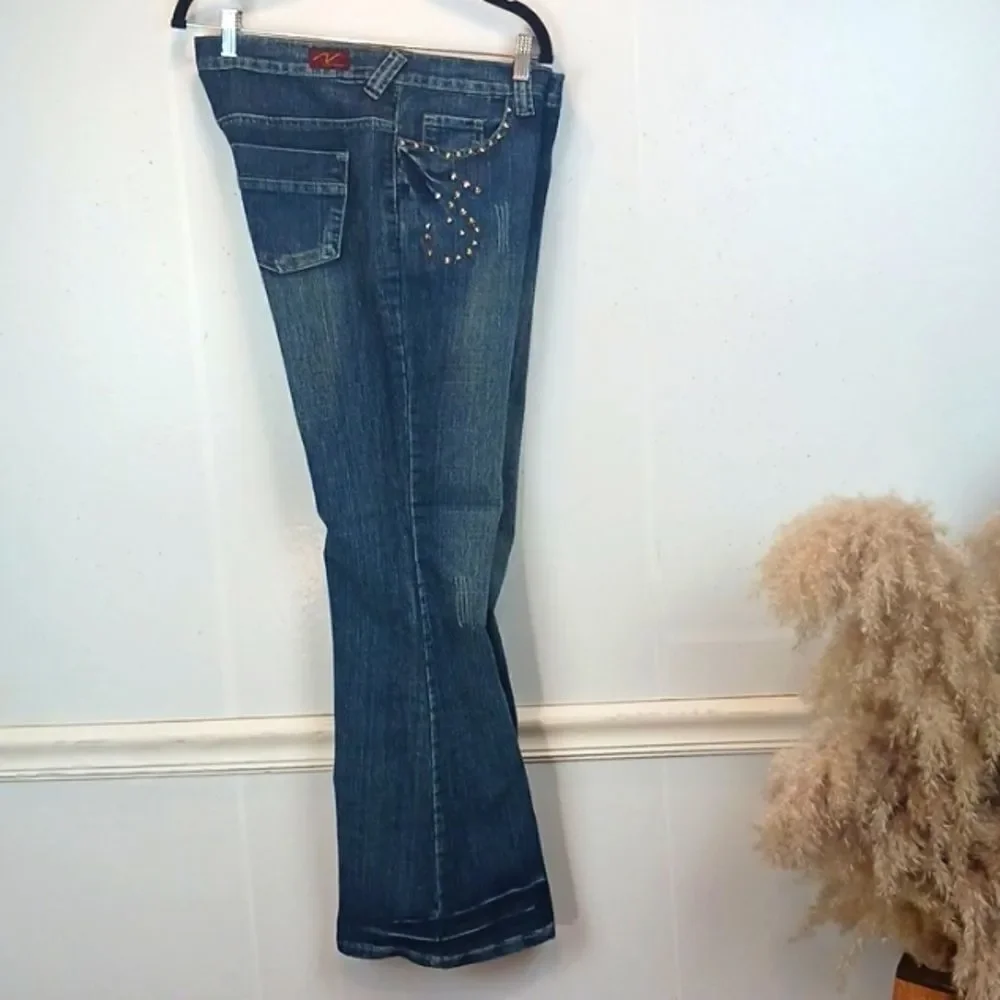 NEESO preloved gently