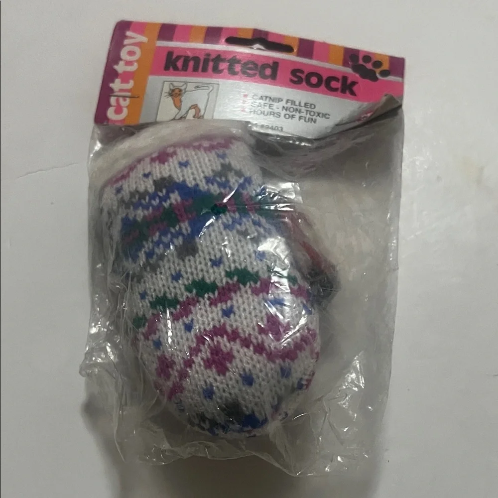 CAT TOY KNITTED SOCK DURABLE LONG LASTING PLAYTIME STOCKING STUFFER‎