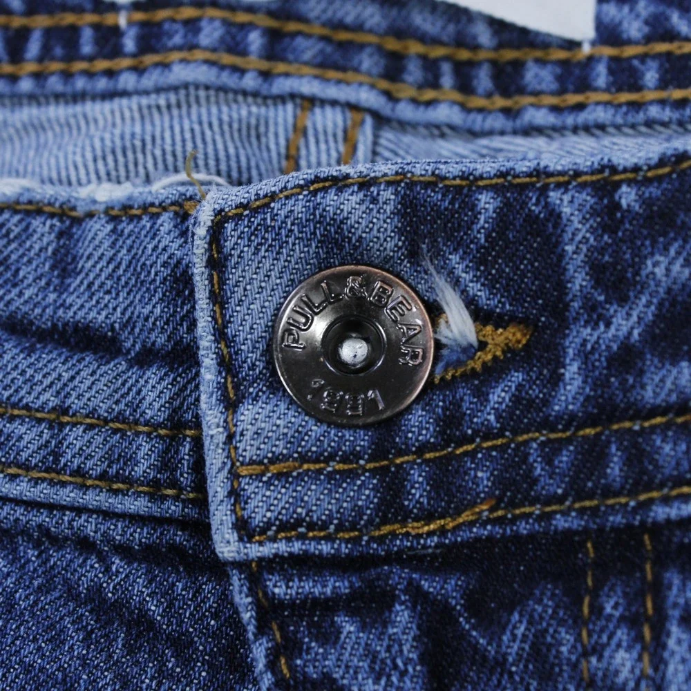 Pull&Bear brand pull