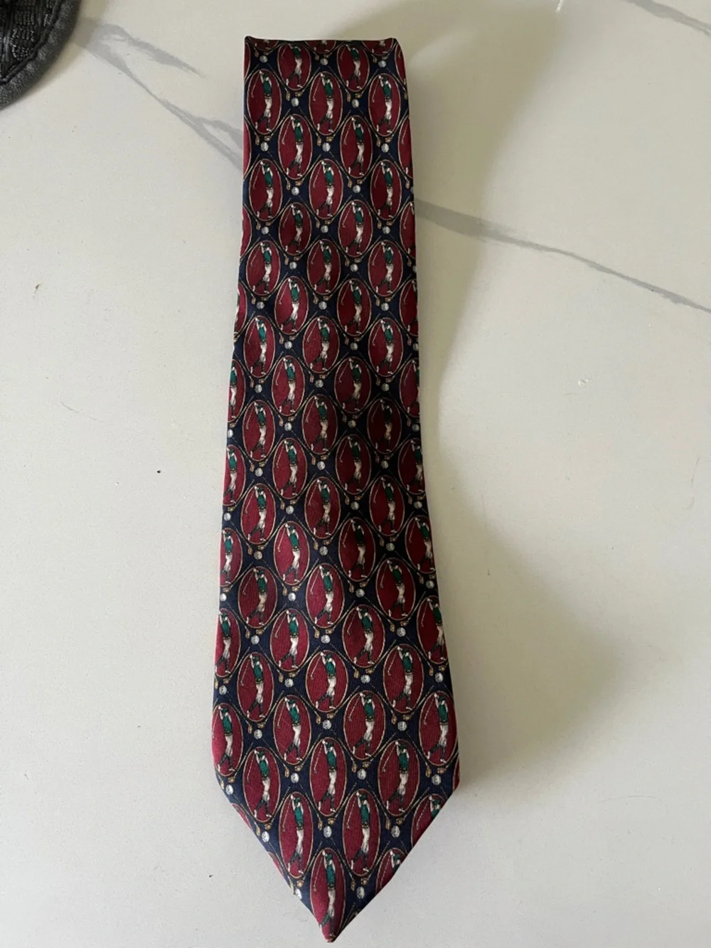 Tommy Hilfiger refined tommy
