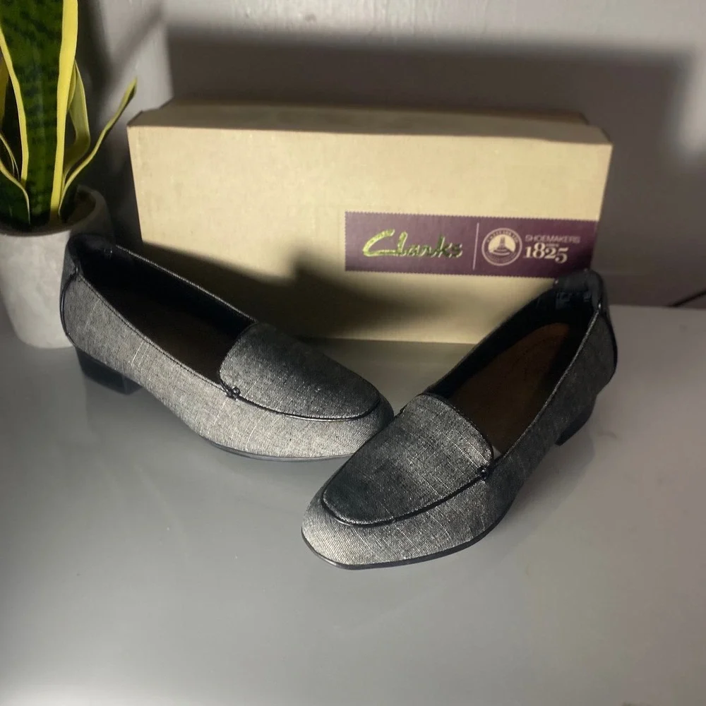 Clarks artisan loafers