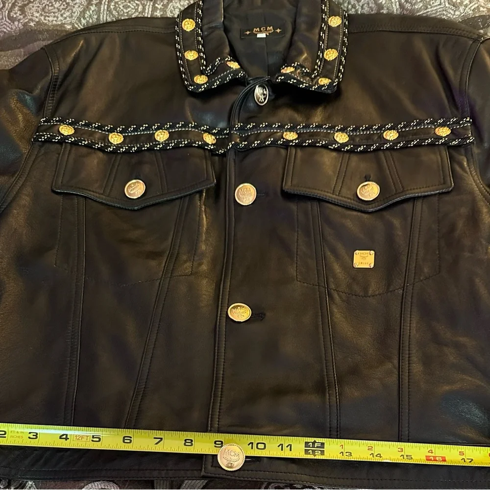 MCM rarexwomen black