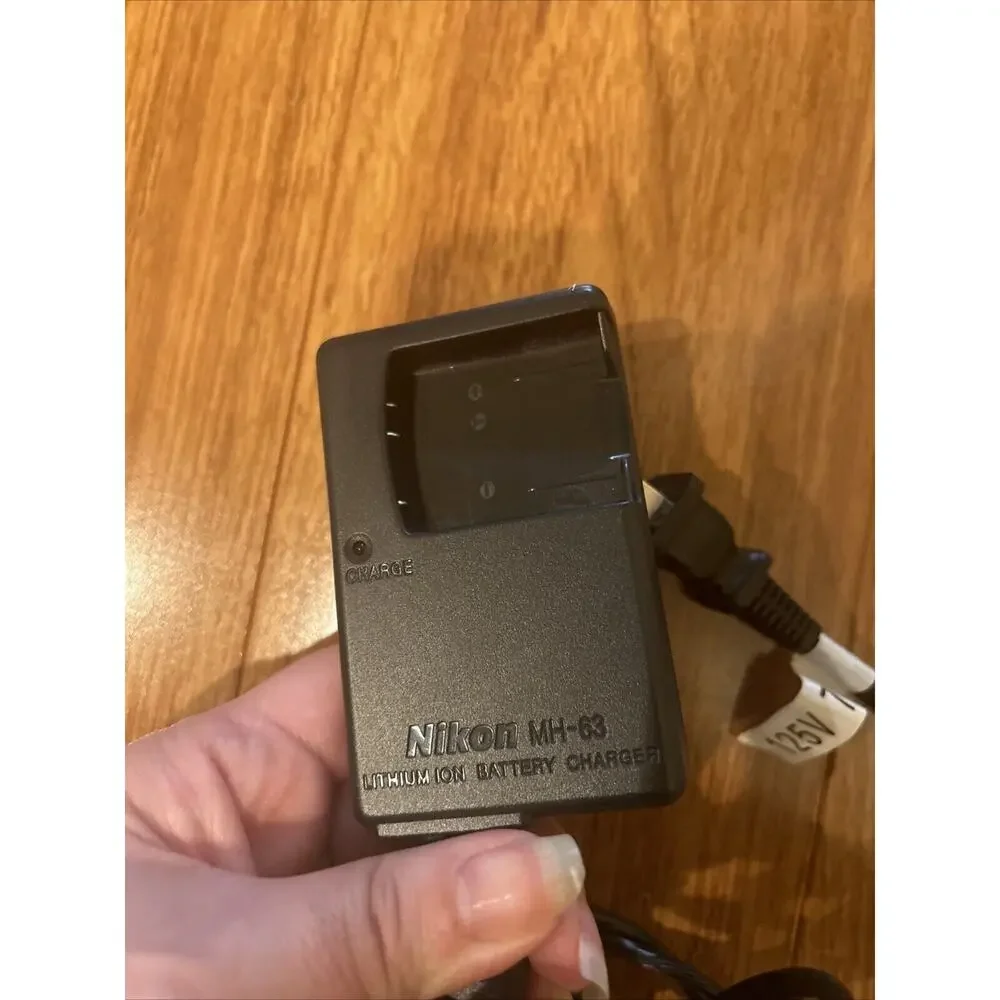 Nikon power up