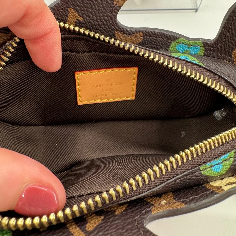 limited or purse