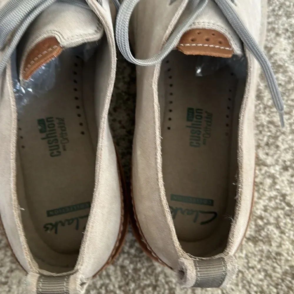 Clarks cream leather