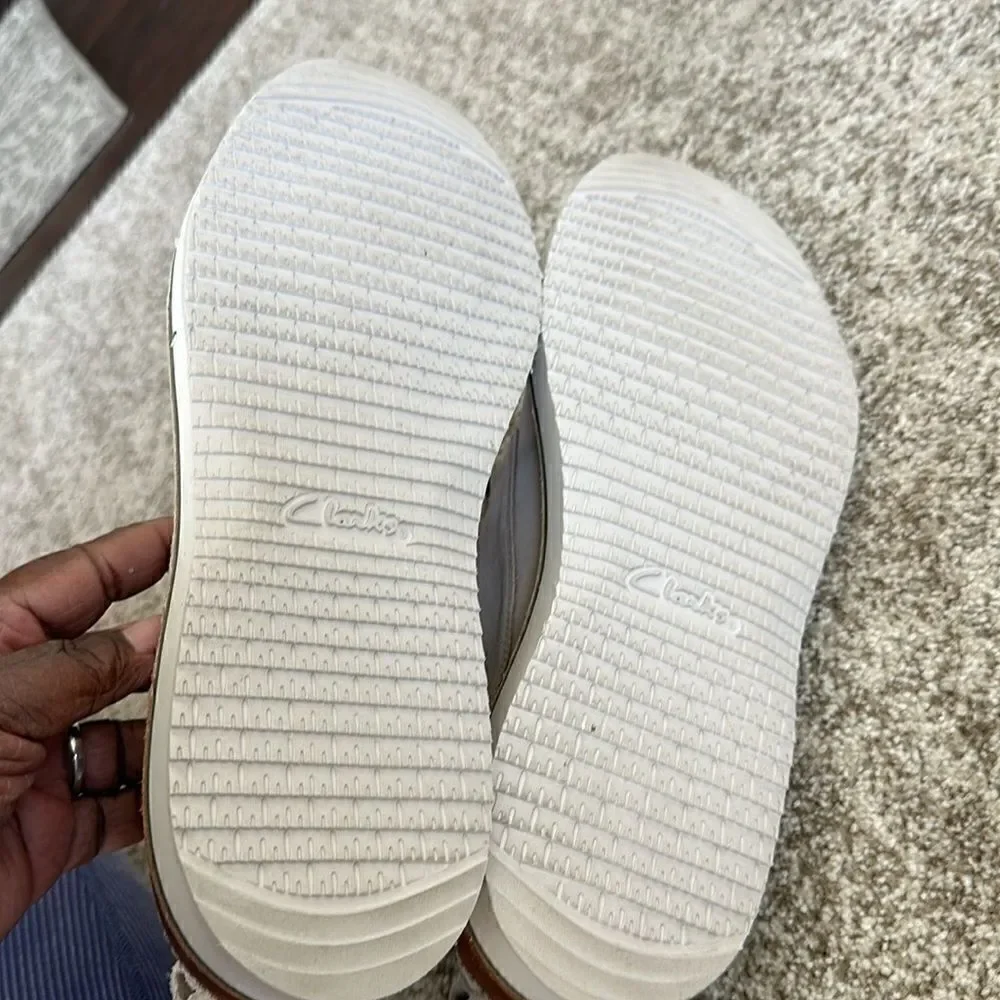 Clarks cream leather