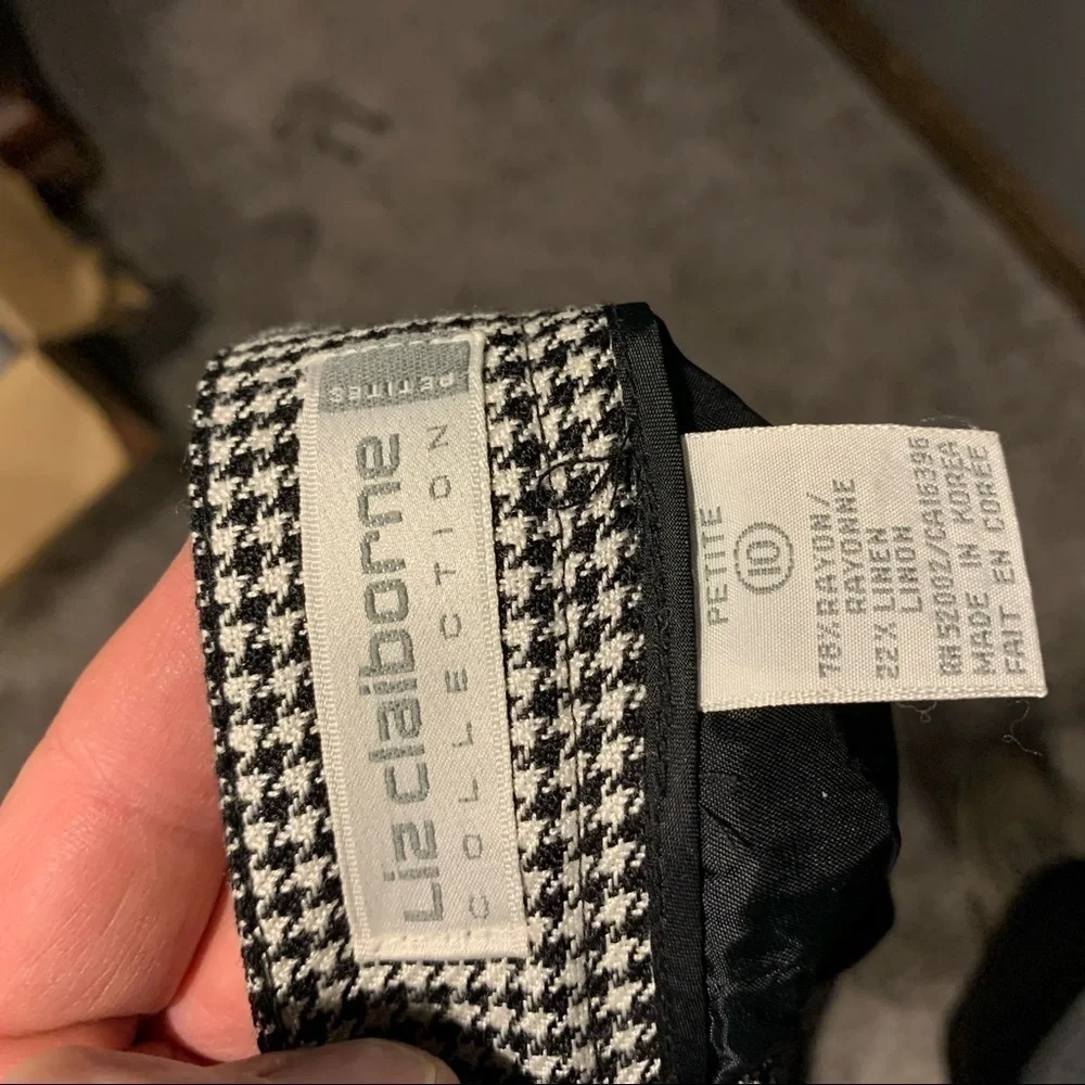Liz Claiborne jacket size