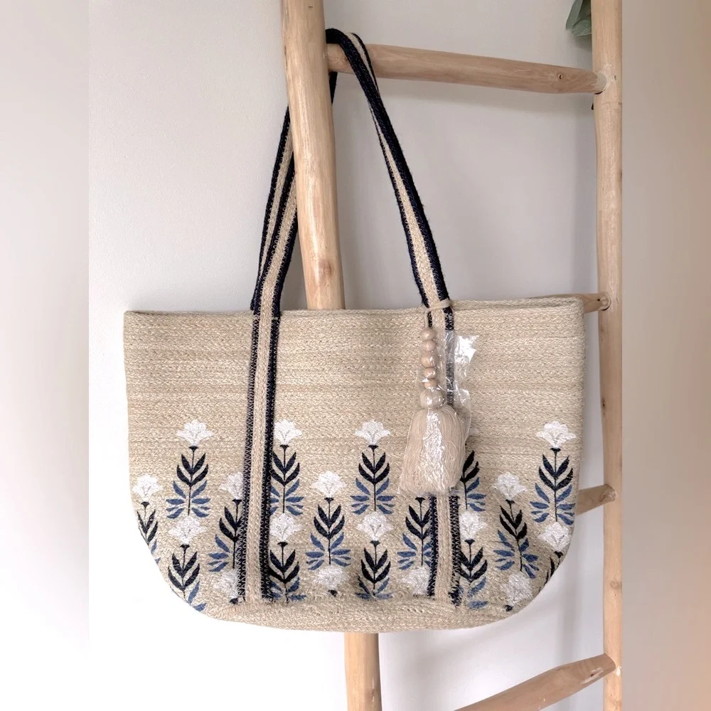 NEW Shiraleah Fiorella Natural Woven Jute Large Tote Bag Painted Floral Pattern