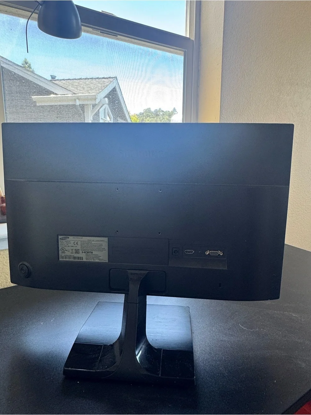 Samsung led monitor