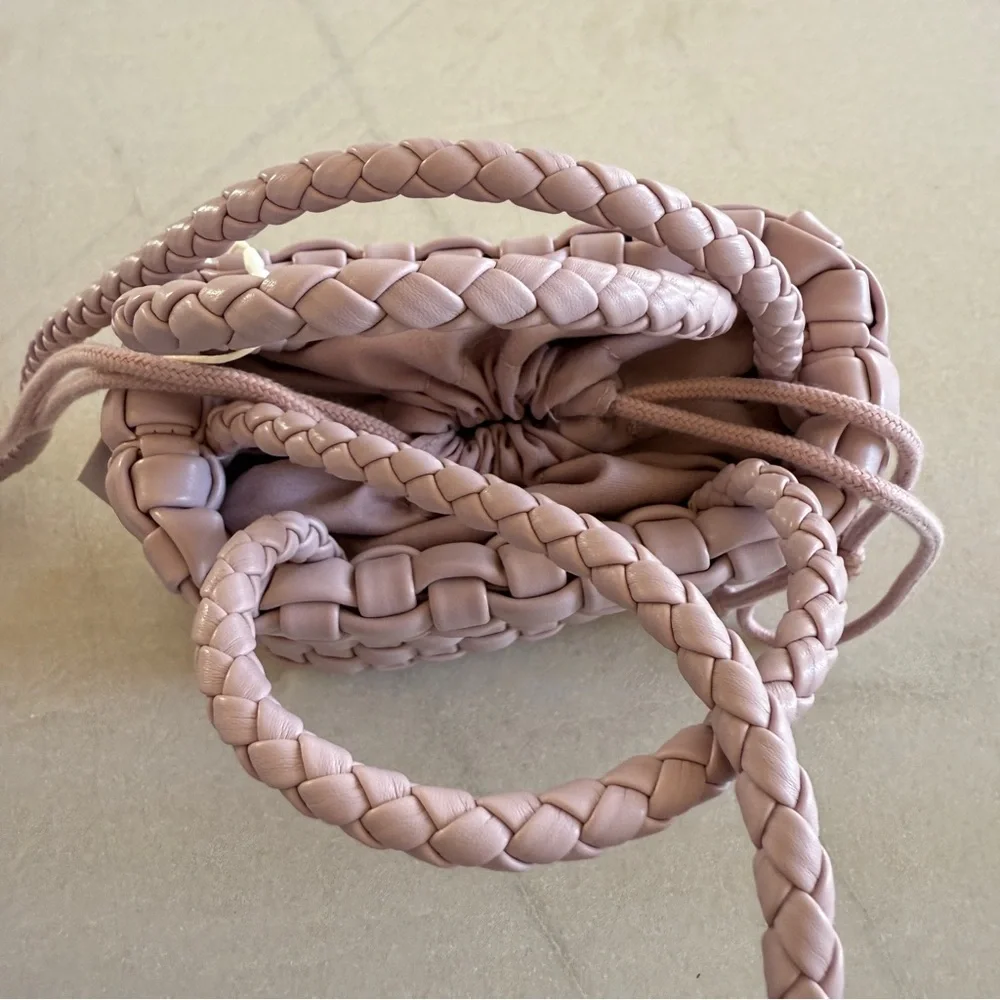NWT Zara Girls Mauve Woven Crossbody Mini Bag Drawstring Braided Strap