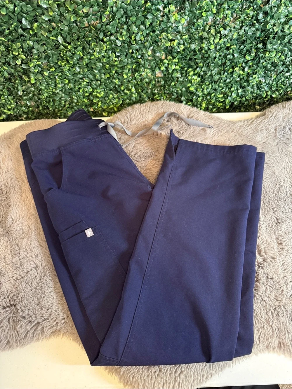 FIGS Mens Scrub Pants size small