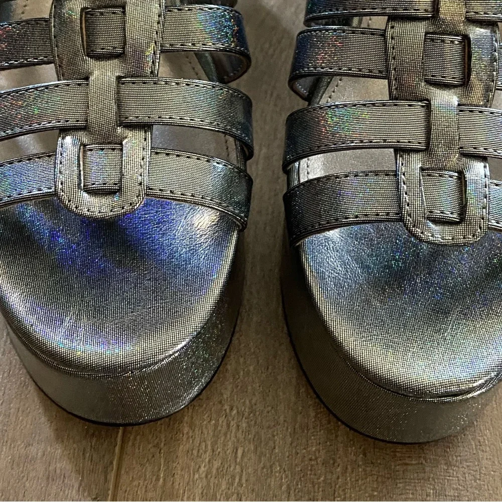 Circus NY by Sam Edelman Golda Platform Wedge Sandal in Iridescent Black