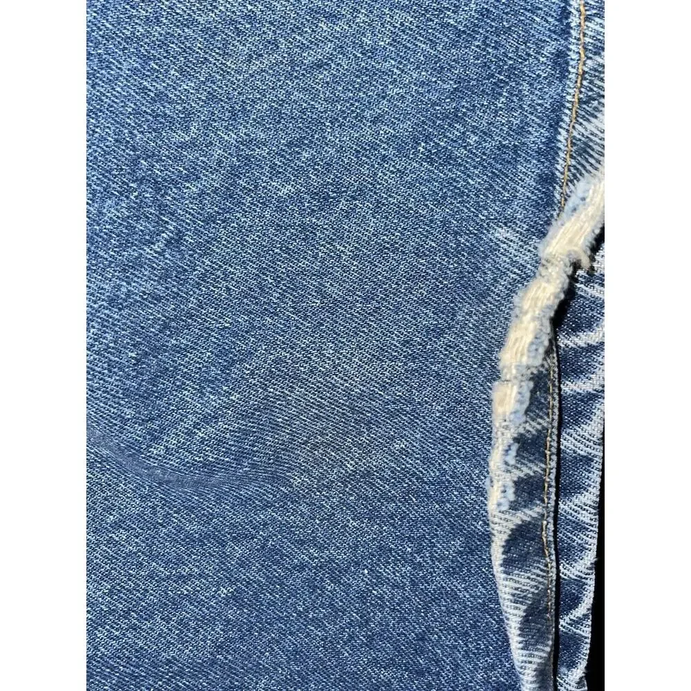 Levis ‼️does have