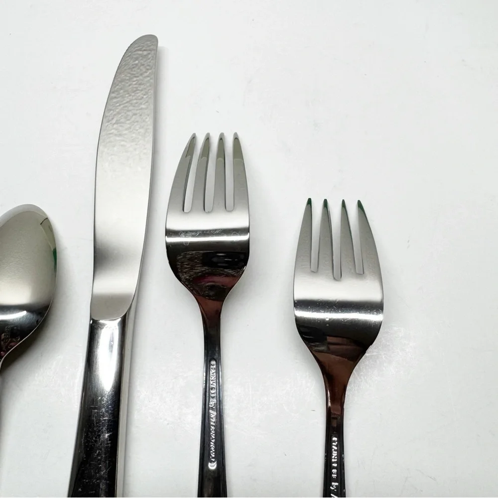 International Stainless vintage international