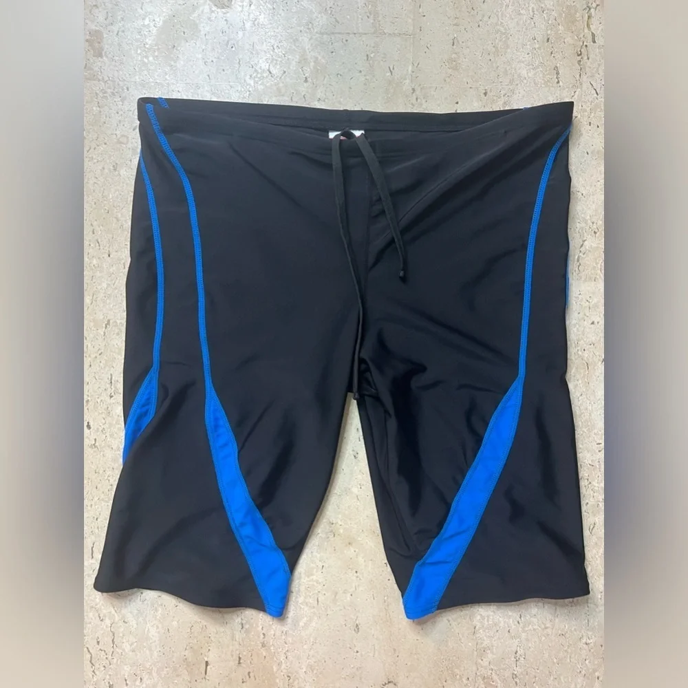 TYR like new