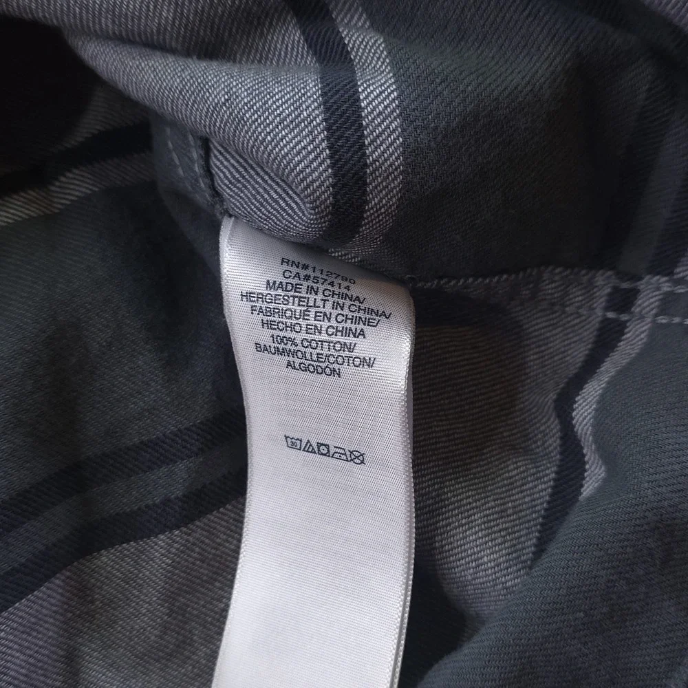 True Religion Flannel Shirt Medium Gray Green Striped‎ Button Up Outdoors