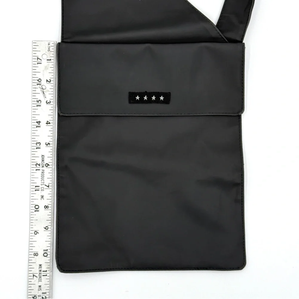 N/A sleek stylish