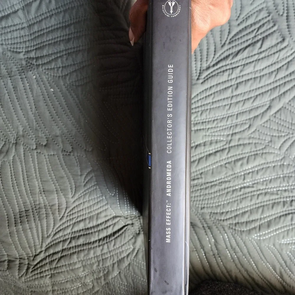 Mass Effect Andromeda Collectors Edition Guide Hard Cover