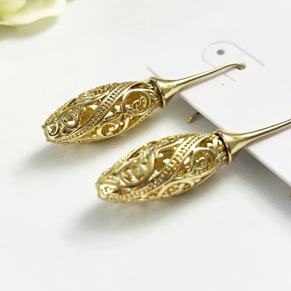 NEW Chico's Gold Tone Open Work Drop Earrings