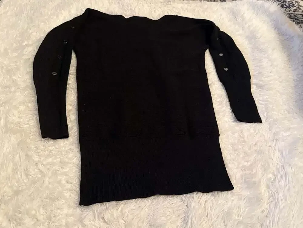 White House Black‎ Market Button-Shoulder Ribbed Knit Tunic Sweater