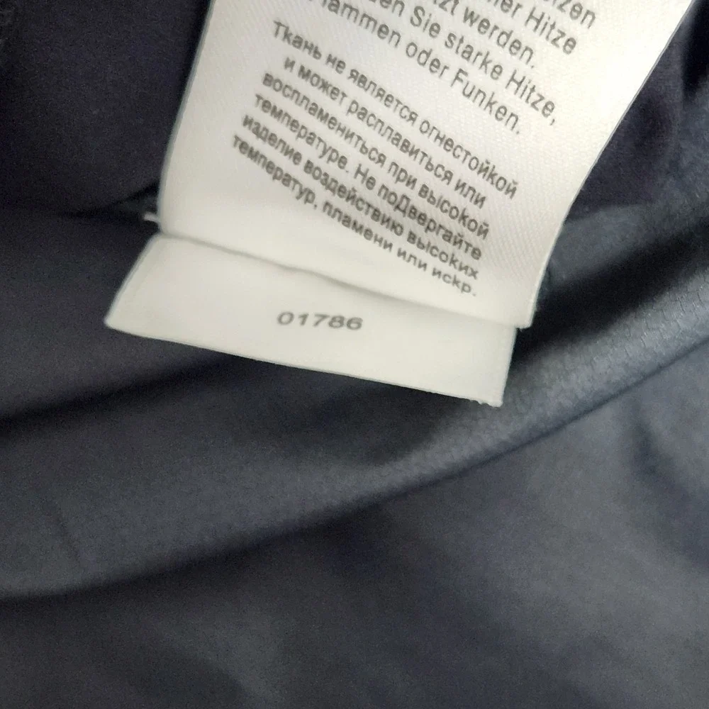 Columbia am selling