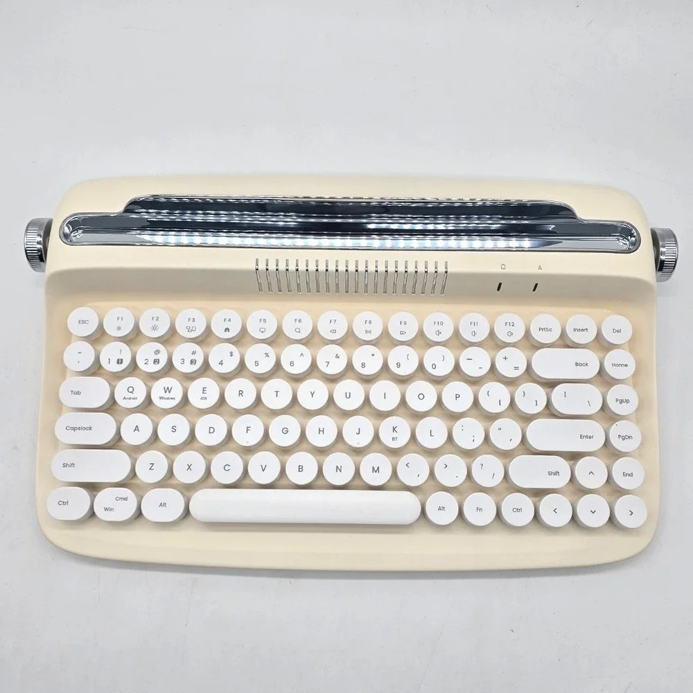Adventurers wireless retro