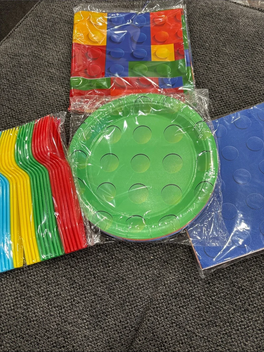 Building Block Party decorations