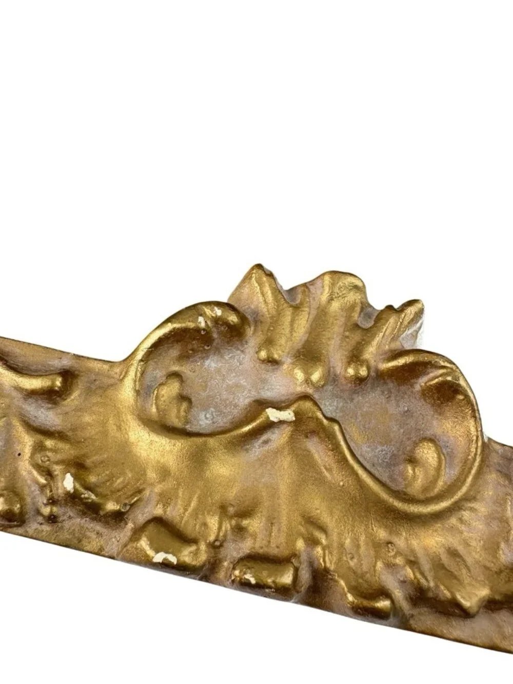 Unbranded vintage gold