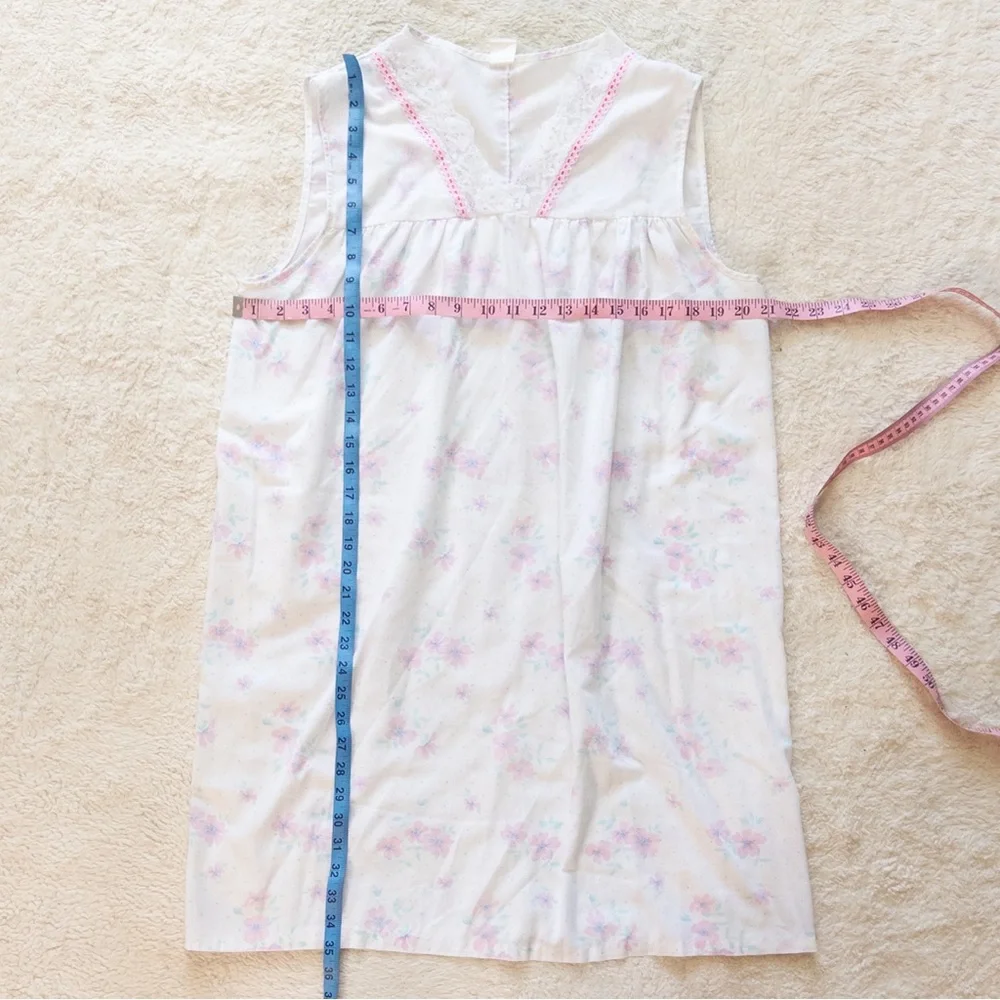 private moments vintage floral