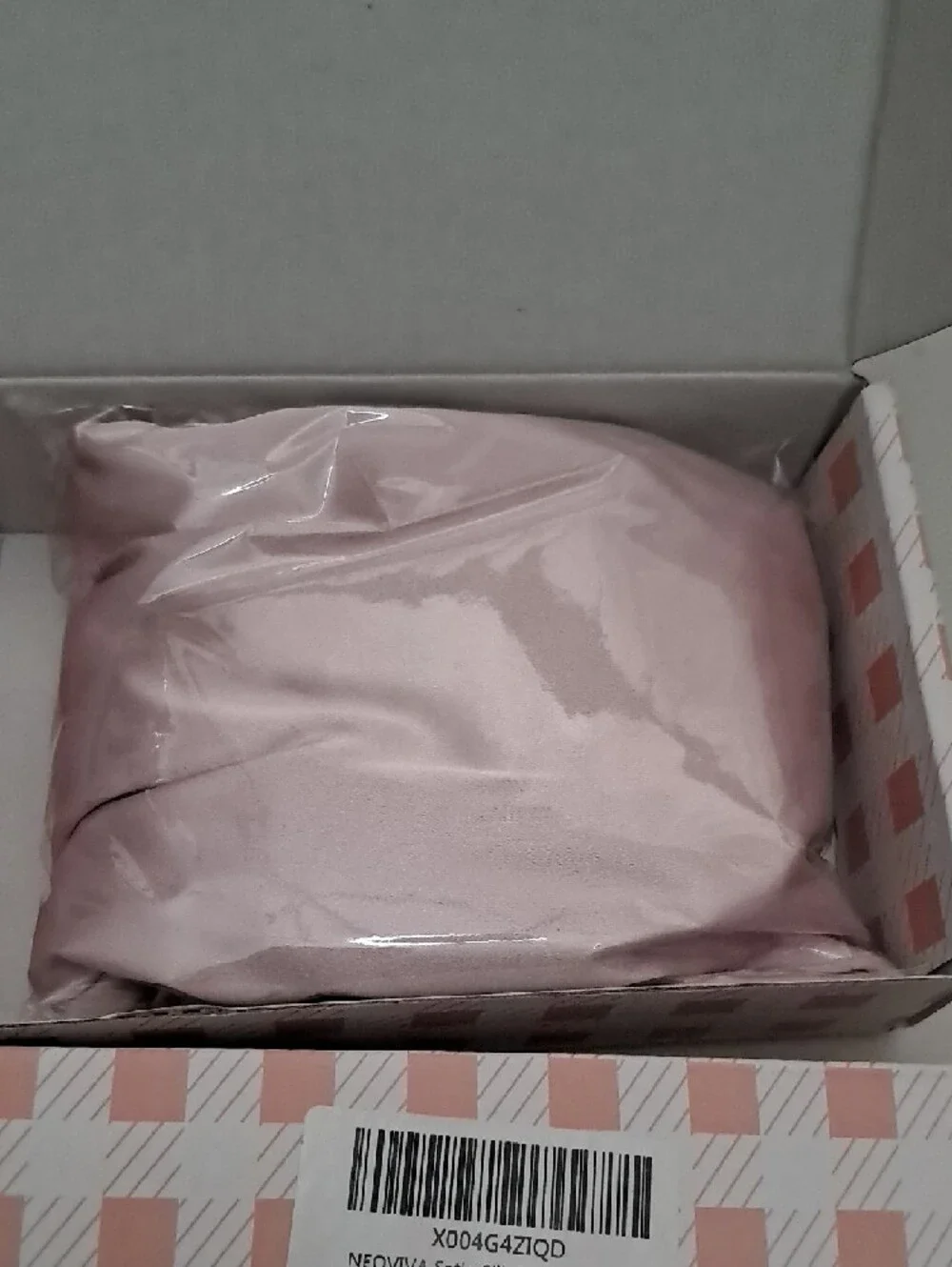 Neoviva pink satin