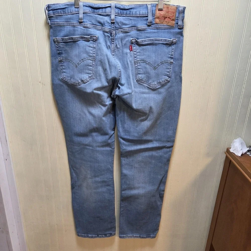 Levis brand levi