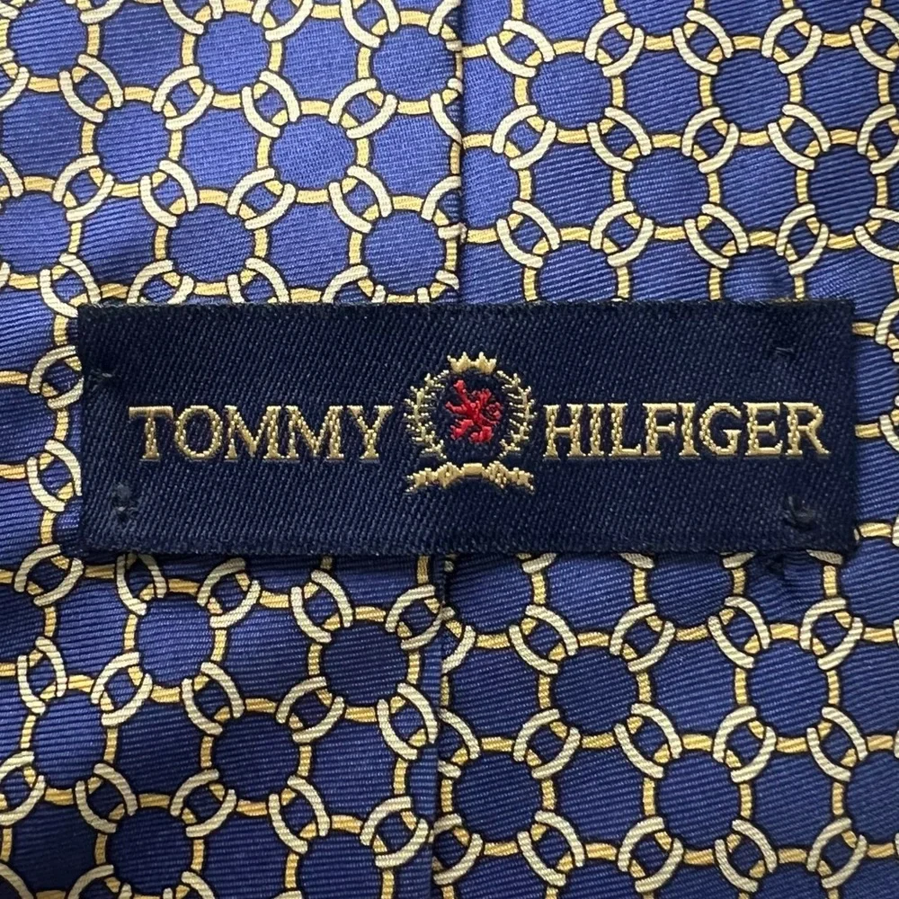Tommy Hilfiger bundle three
