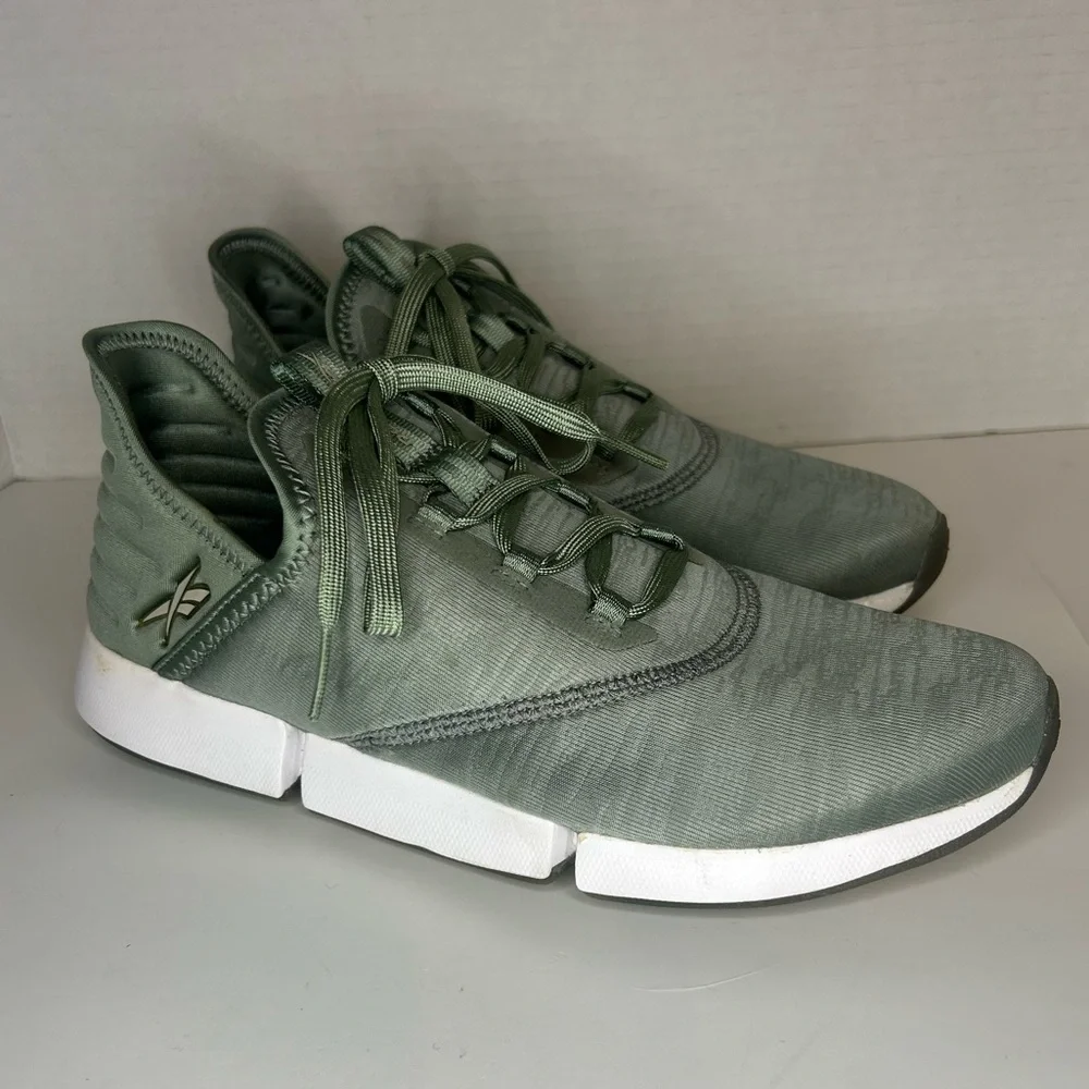 REEBOK DAILY FIT DMX LOW SLIP-ON TRAINERS‎ SNEAKERS WOMEN SHOES GREEN SIZE 8