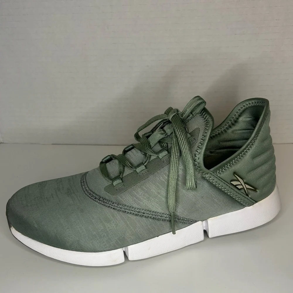 REEBOK DAILY FIT DMX LOW SLIP-ON TRAINERS‎ SNEAKERS WOMEN SHOES GREEN SIZE 8