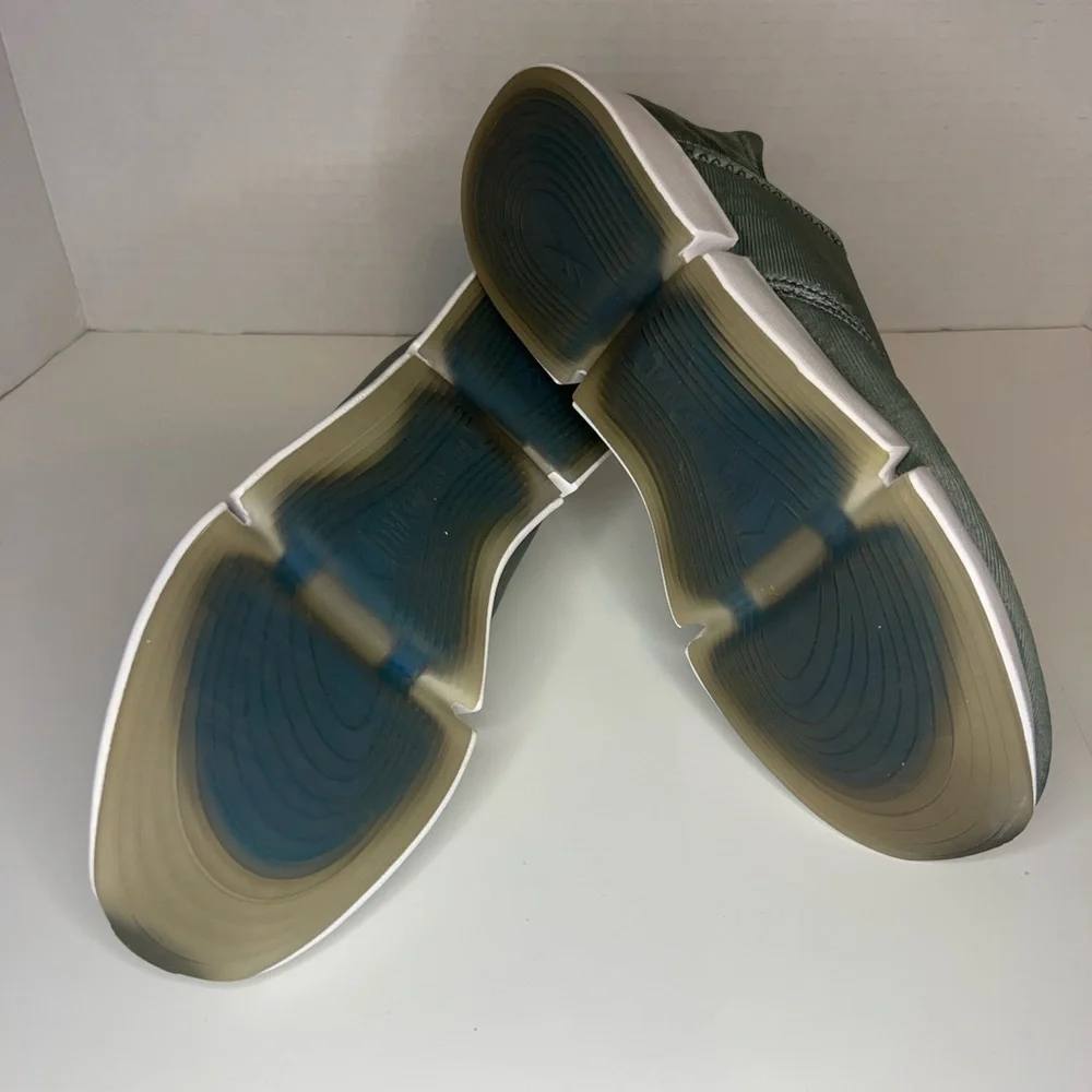 REEBOK DAILY FIT DMX LOW SLIP-ON TRAINERS‎ SNEAKERS WOMEN SHOES GREEN SIZE 8