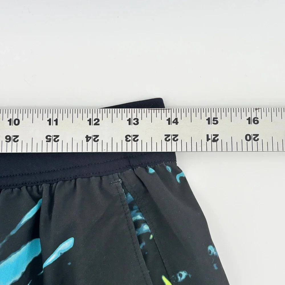 Under Armour Mens Loose Fit‎ Athletic Shorts Black Blue Marble Print Medium 7in