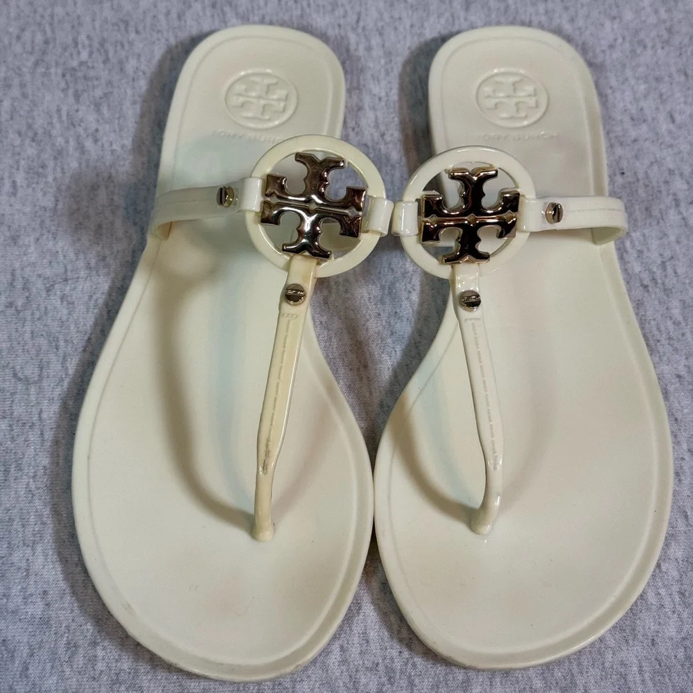 Tory Burch Mini Miller Jelly Thong Flat Sandals‎ – Ivory/Cream 🤍✨