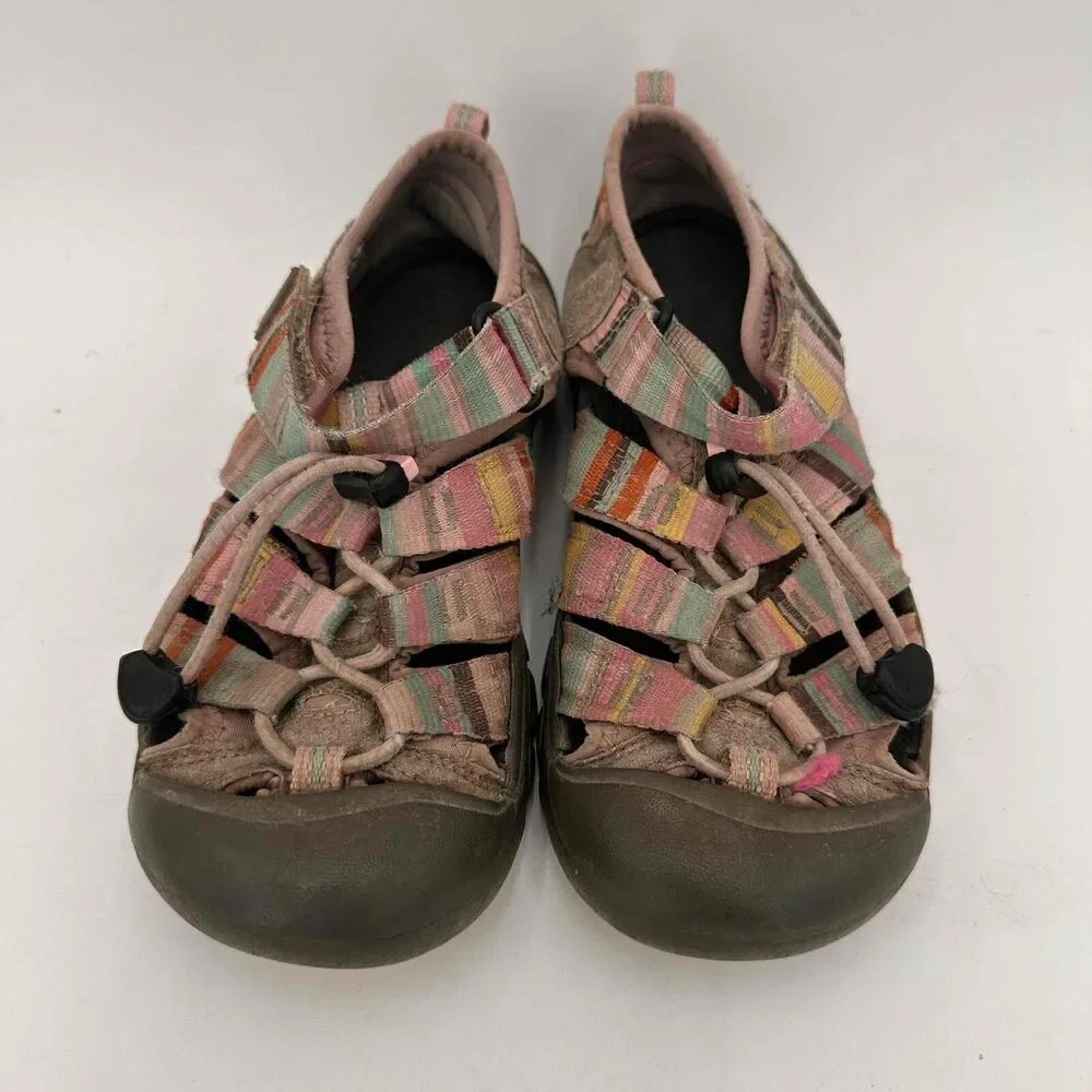 Keen pink newport