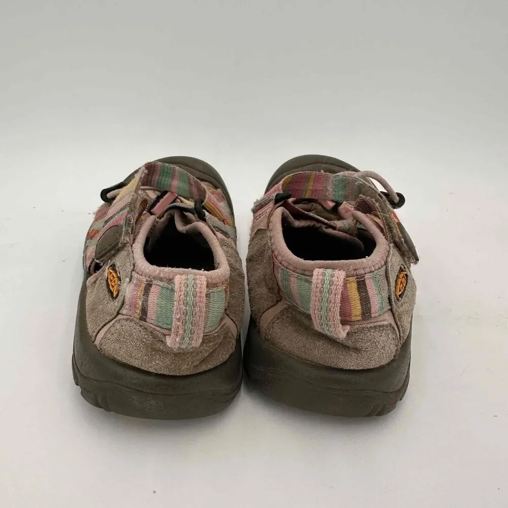 Keen pink newport