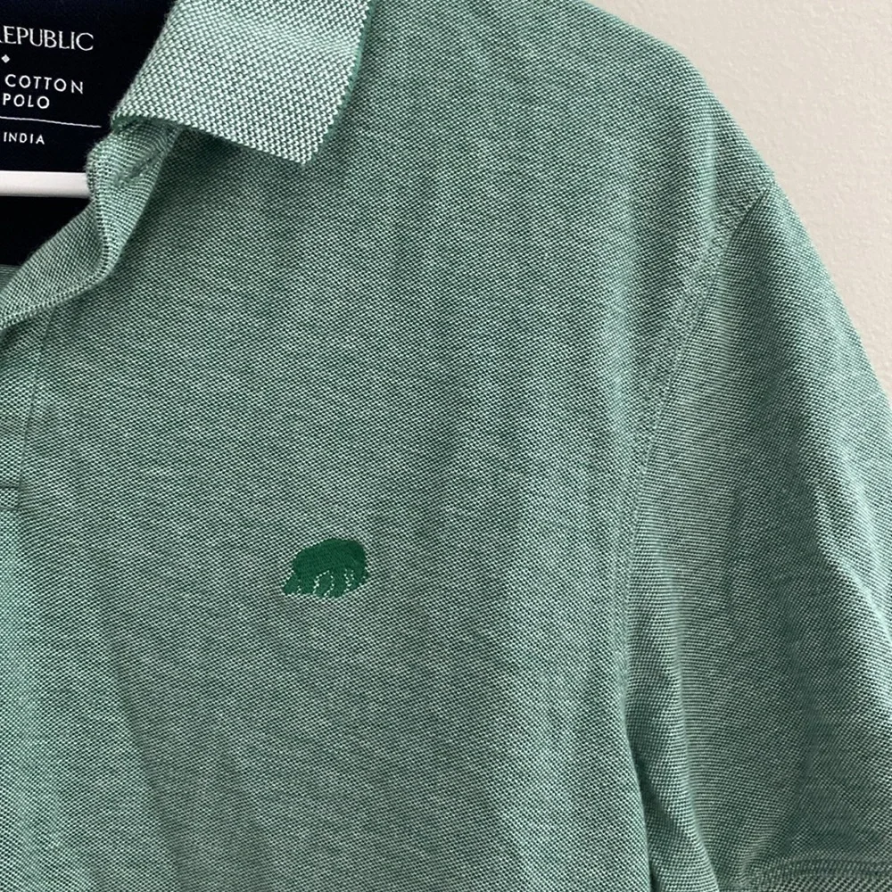 Banana Republic green polo