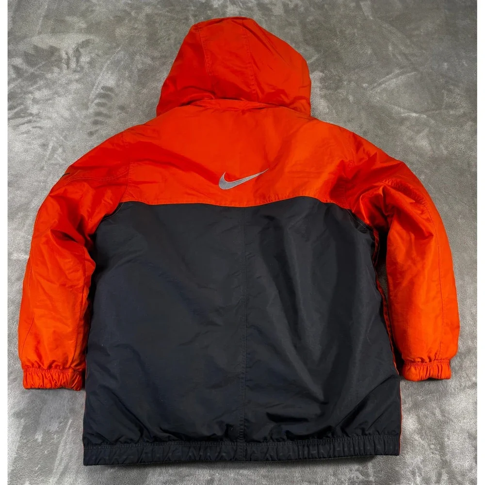 Nike hooded puffer