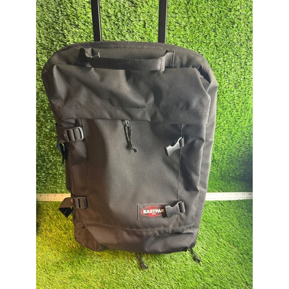 Eastpak tranverz rolling