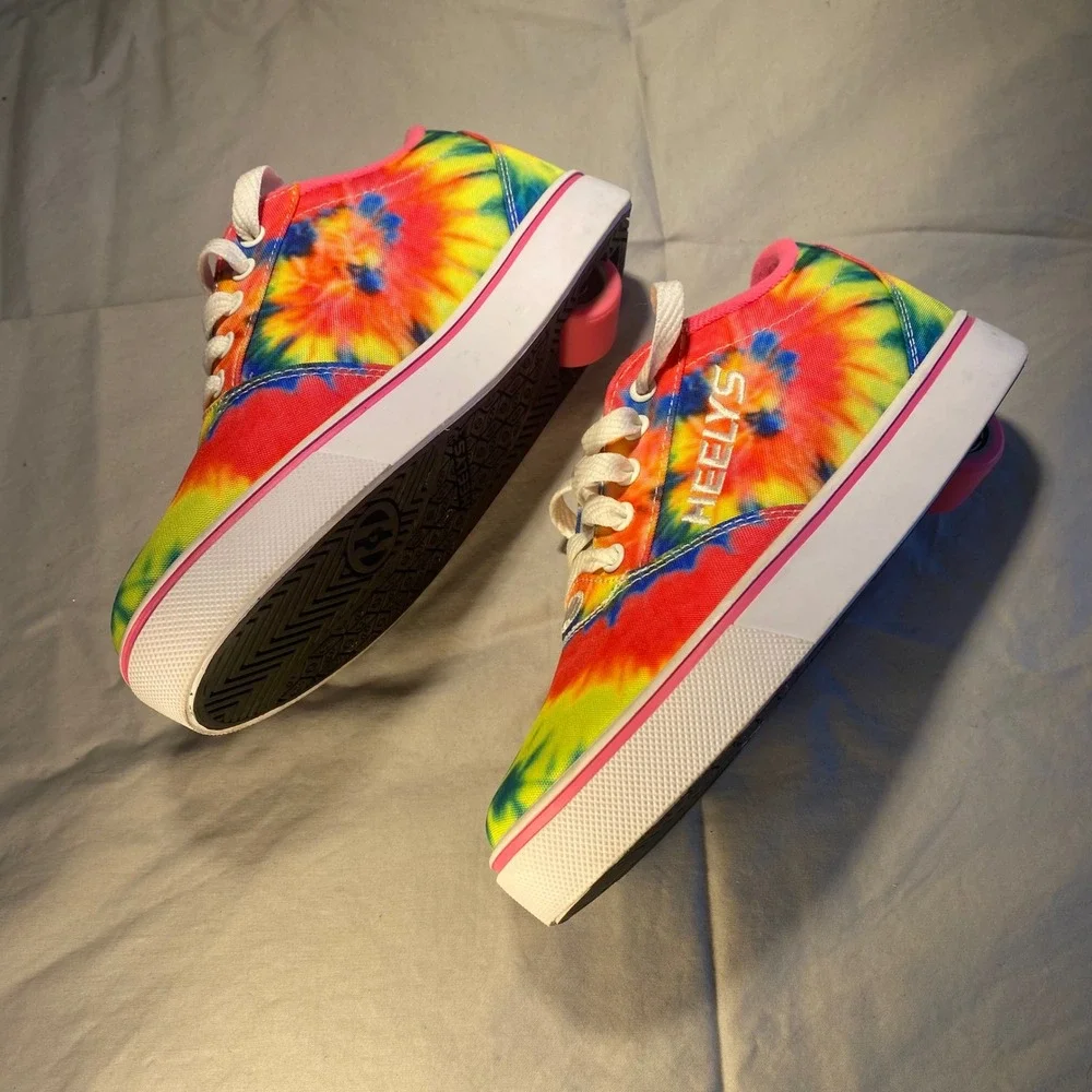 Heelys roll into