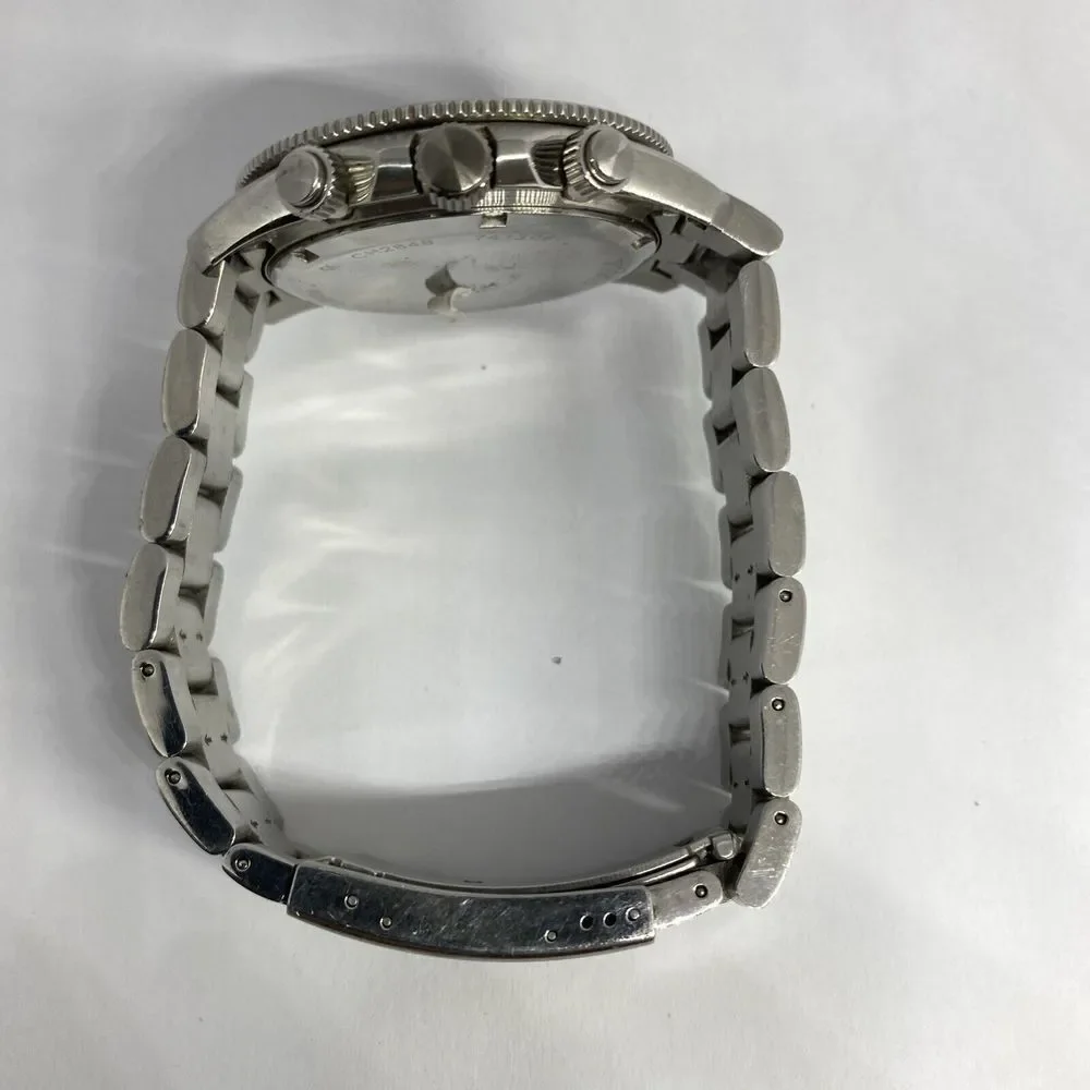 Fossil retro traveler