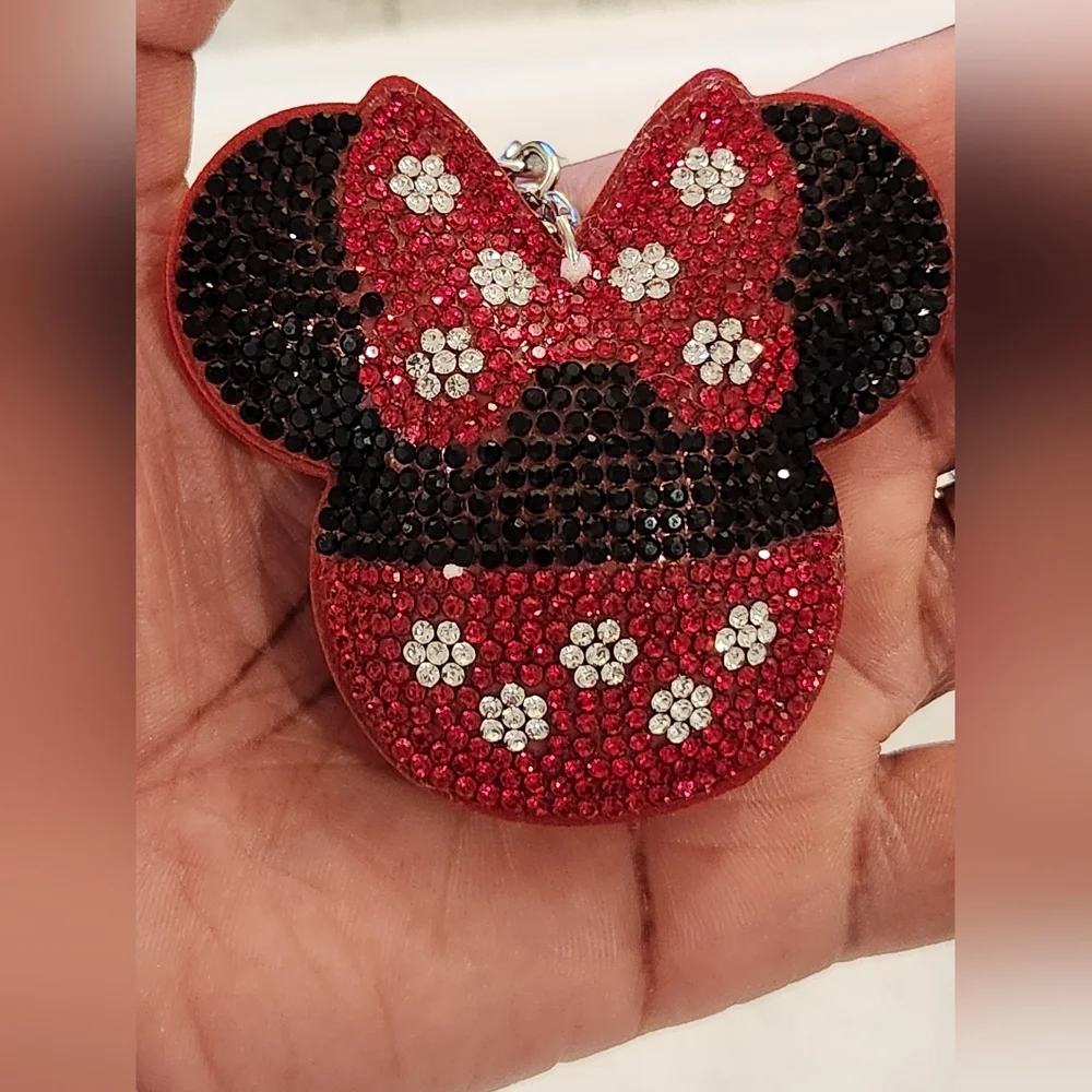 fans never minnie